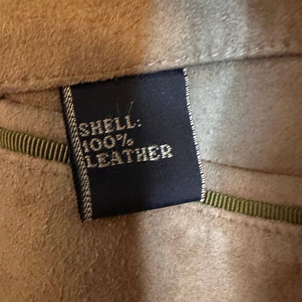 Island Soft Suede Jacket - Perfect Vintage- Jacket.  Size L - Picture 11 of 16